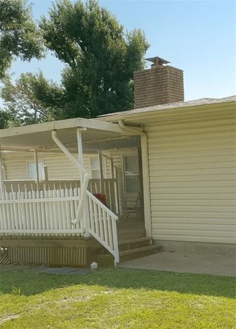 1808 W Quincy Street, Pittsburg, KS 66762