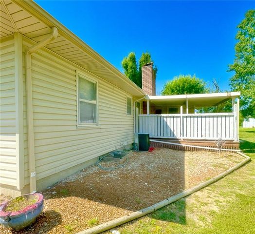 1808 W Quincy Street, Pittsburg, KS 66762