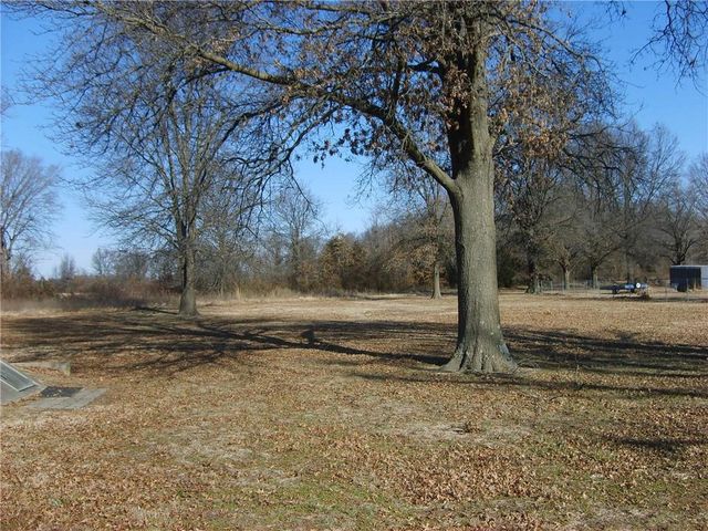 1808 W Quincy Street, Pittsburg, KS 66762