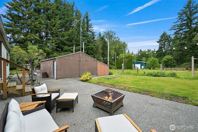 1906 E Pole Road, Everson, WA 98247