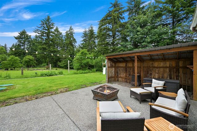 1906 E Pole Road, Everson, WA 98247