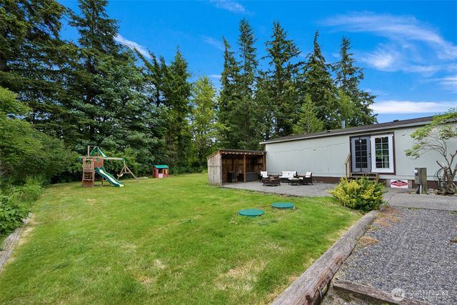 1906 E Pole Road, Everson, WA 98247