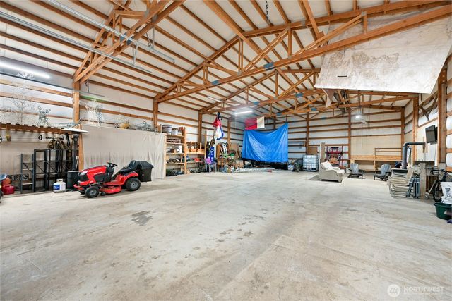 1906 E Pole Road, Everson, WA 98247