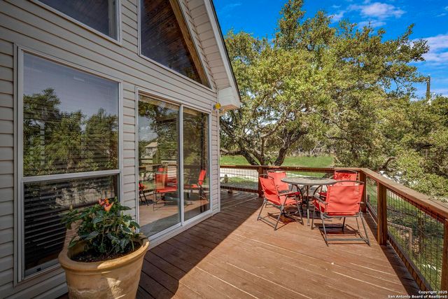 471 Edge Hill, Canyon Lake, TX 78133