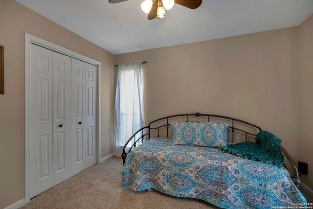 471 Edge Hill, Canyon Lake, TX 78133