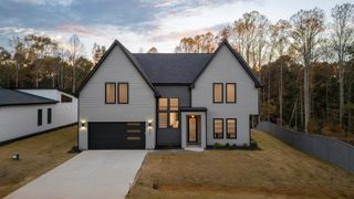 2032 Blessed Drive, Inman, SC 29349