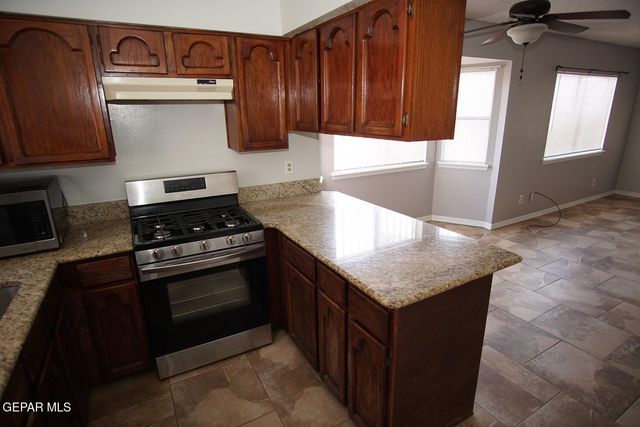 3114 Isla Marino Street, El Paso, TX 79925