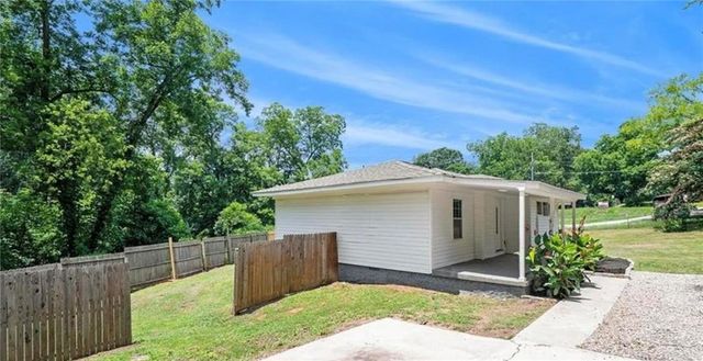 3132 Lunsford Circle, Covington, GA 30014