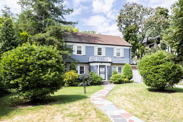 80-82 222nd Street, Hollis Hills, NY 11427