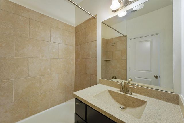 1820 Dennis Street, Houston, TX 77004