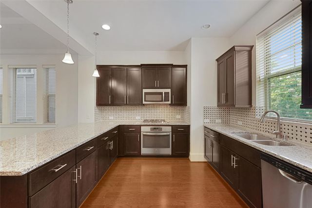 1820 Dennis Street, Houston, TX 77004