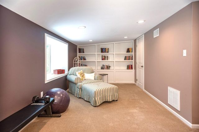 2133 Co Rd 125, Edna, TX 77957