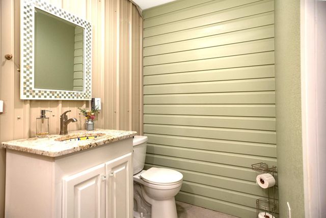 2133 Co Rd 125, Edna, TX 77957