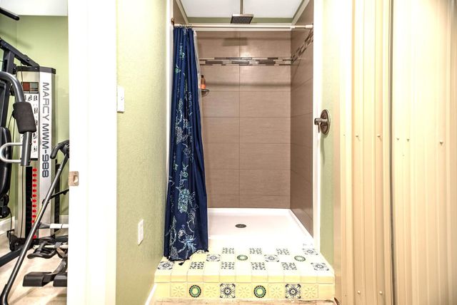 2133 Co Rd 125, Edna, TX 77957