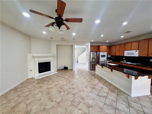 8706 Founders Grove, Chino, CA 91708