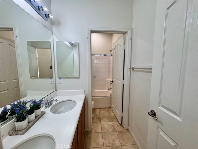 8706 Founders Grove, Chino, CA 91708