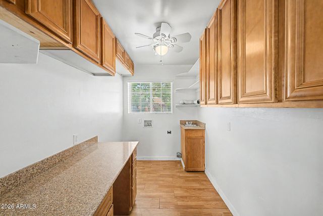 1043 W 5TH Street, Mesa, AZ 85201