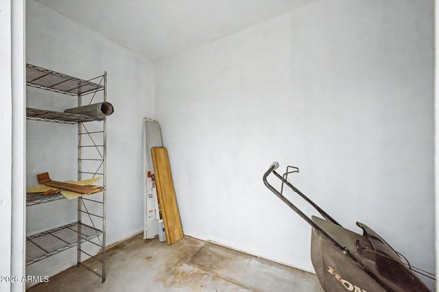 1043 W 5TH Street, Mesa, AZ 85201