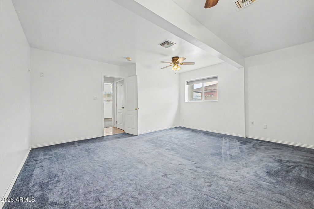 Image 12 of property listing at 1043 W 5TH Street, Mesa, AZ 85201
