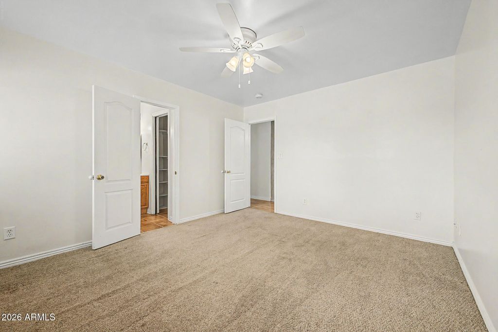 Image 19 of property listing at 1043 W 5TH Street, Mesa, AZ 85201