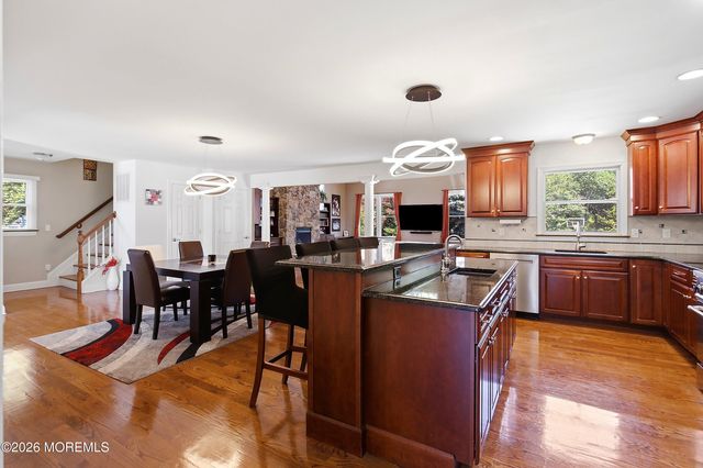 39 Hilltop Road, West Long Branch, NJ 07764
