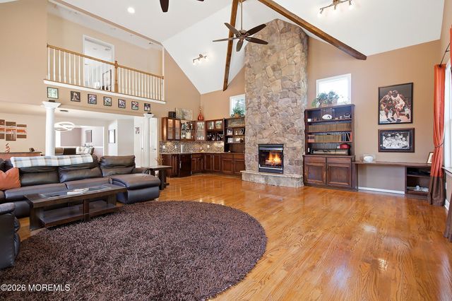 39 Hilltop Road, West Long Branch, NJ 07764