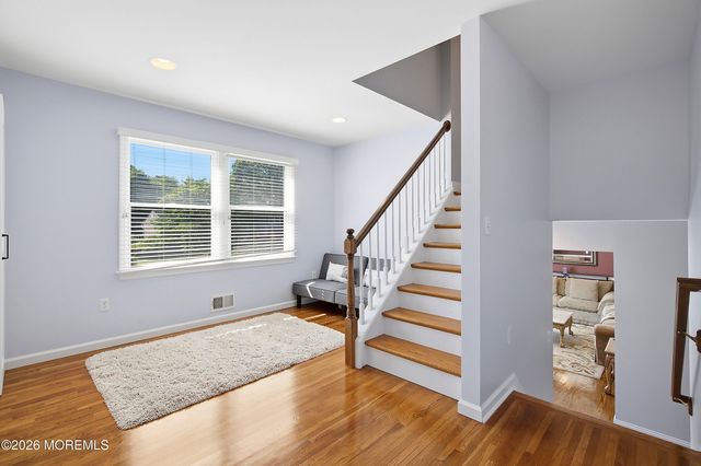 39 Hilltop Road, West Long Branch, NJ 07764