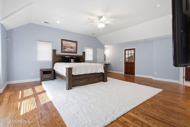39 Hilltop Road, West Long Branch, NJ 07764