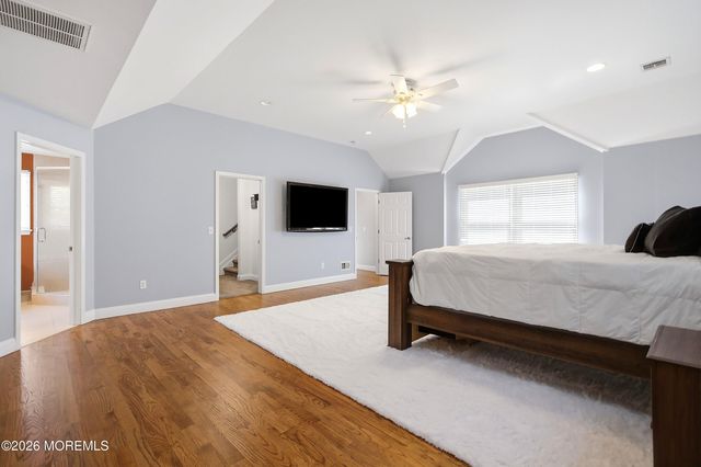 39 Hilltop Road, West Long Branch, NJ 07764