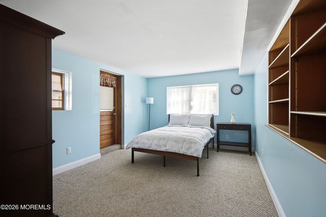 39 Hilltop Road, West Long Branch, NJ 07764