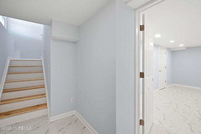 39 Hilltop Road, West Long Branch, NJ 07764