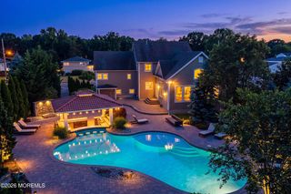 39 Hilltop Road, West Long Branch, NJ 07764