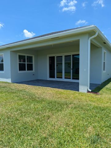 1332 SE Willow Oaks Street, Port St. Lucie, Port St Lucie, FL 34984