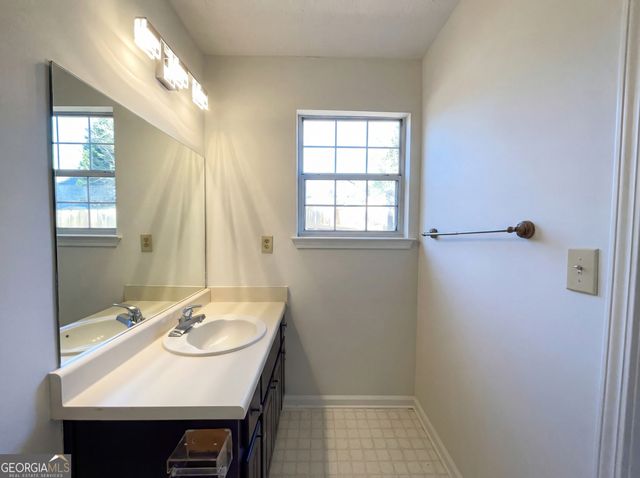 3524 Sweetgum Lane, Decatur, GA 30032