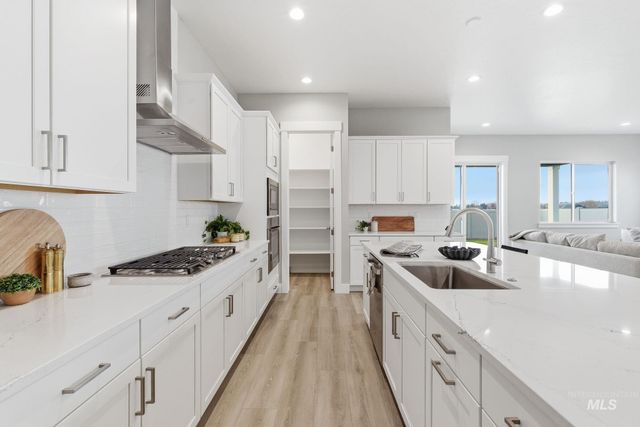 2195 N Mountain Vista Ave, Star, ID 83669