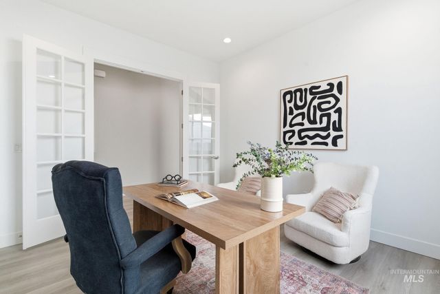 2195 N Mountain Vista Ave, Star, ID 83669