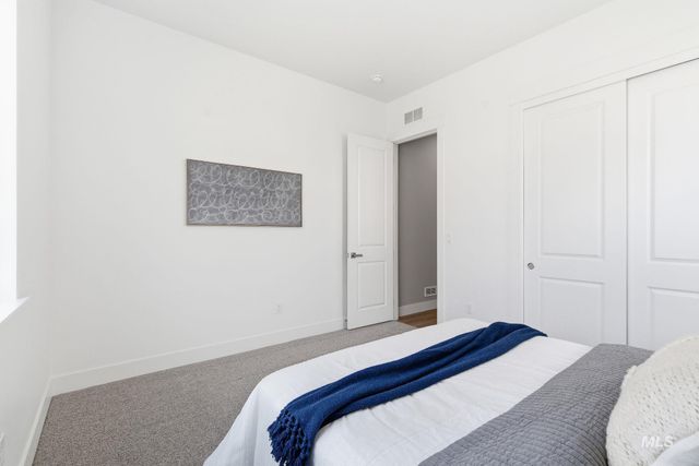 2195 N Mountain Vista Ave, Star, ID 83669