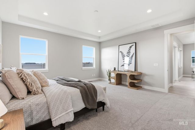 2195 N Mountain Vista Ave, Star, ID 83669