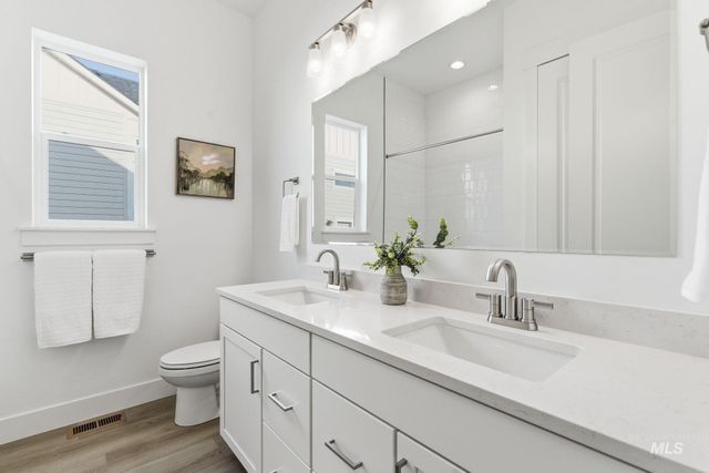 2195 N Mountain Vista Ave, Star, ID 83669