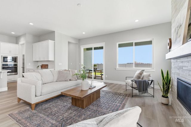 2195 N Mountain Vista Ave, Star, ID 83669