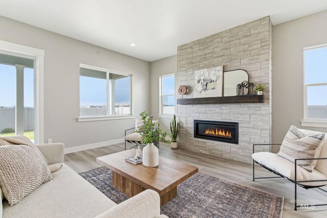 2195 N Mountain Vista Ave, Star, ID 83669