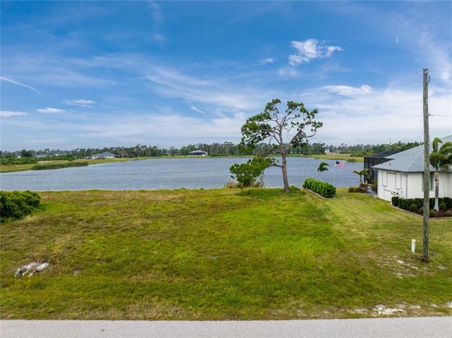 70 BRIG CIRCLE E, Placida, FL 33946