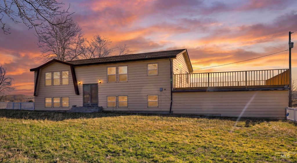 8027 W Chuckar Lane, Boise, ID 83709 photo 3