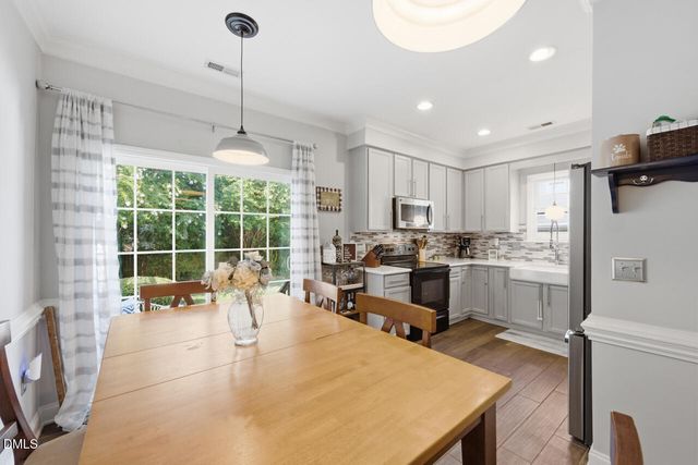 173 Old Grove Lane, Apex, NC 27502
