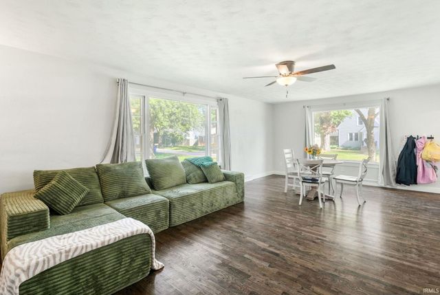 209 N Erie Street, Osceola, IN 46561