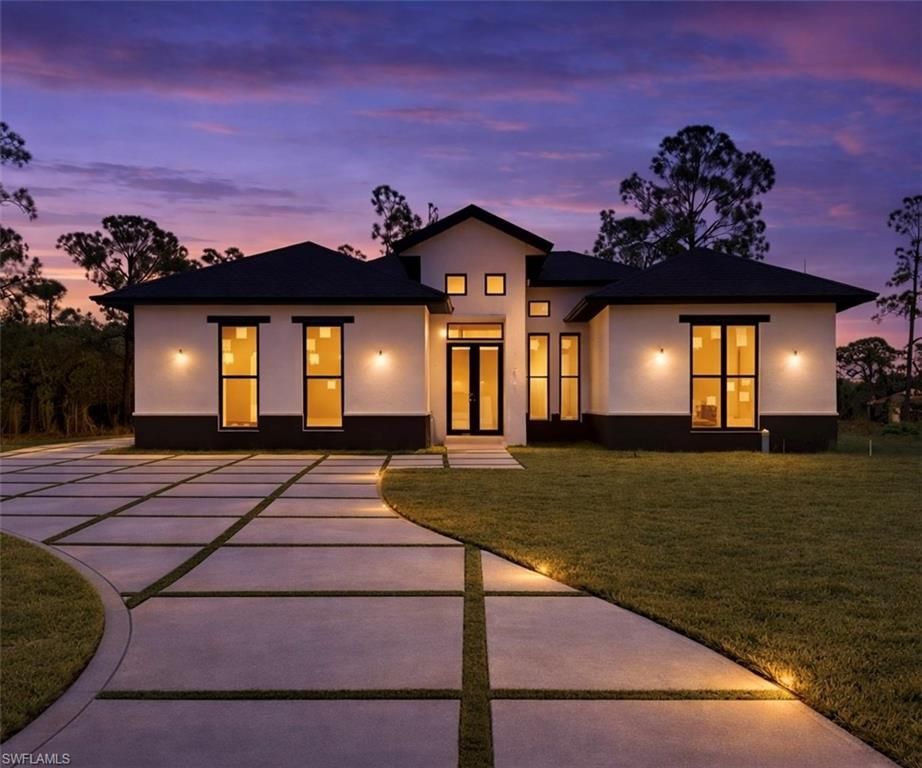 912 Cleveland AVE, LEHIGH ACRES, FL 33972 — exterior