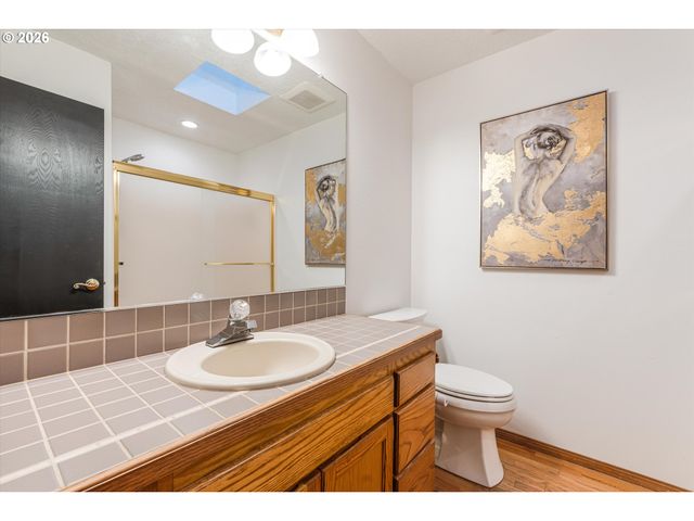 511 Se 15TH St, Gresham, OR 97080