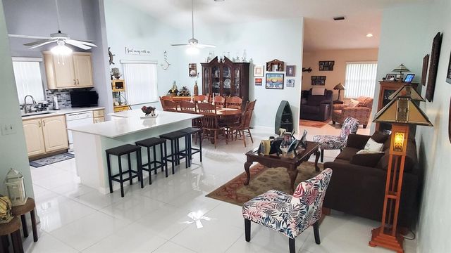 5261 Crystal Anne Drive, West Palm Beach, FL 33417