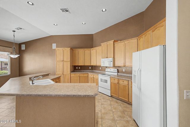 1499 E MONTEREY Street, Chandler, AZ 85225