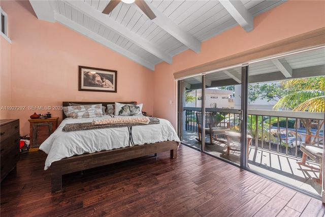 7890 SW 86th St 10, Miami, FL 33143